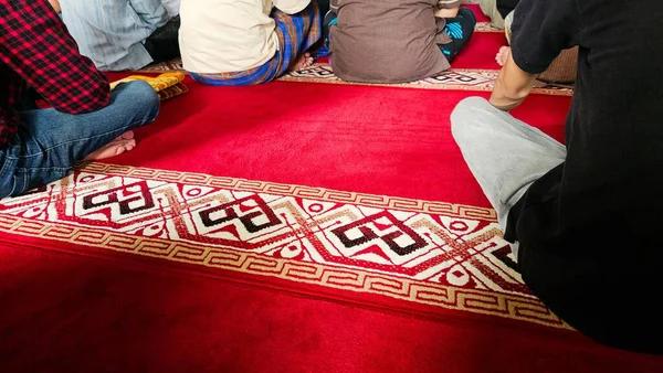 Yizkor prayers and their role in major Jewish holidays